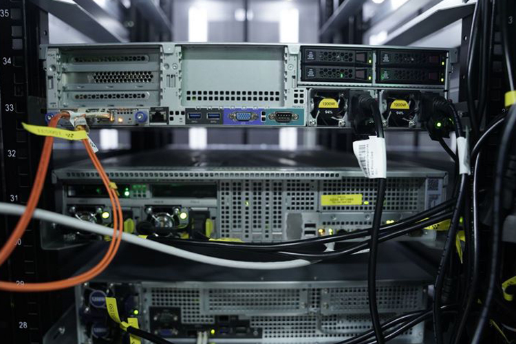  communication server